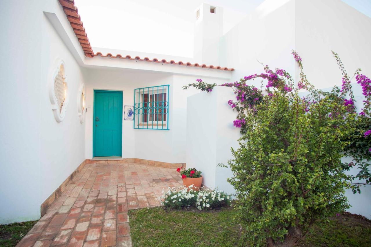 אלבור Cozy Summer House מראה חיצוני תמונה